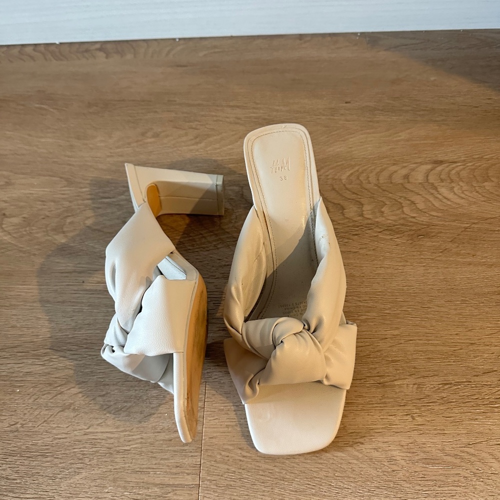 HM puffy heel sandal